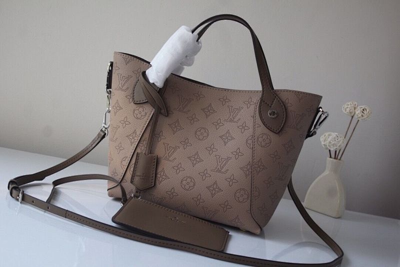 Dragons Bags ln Luxury Bag --58979
