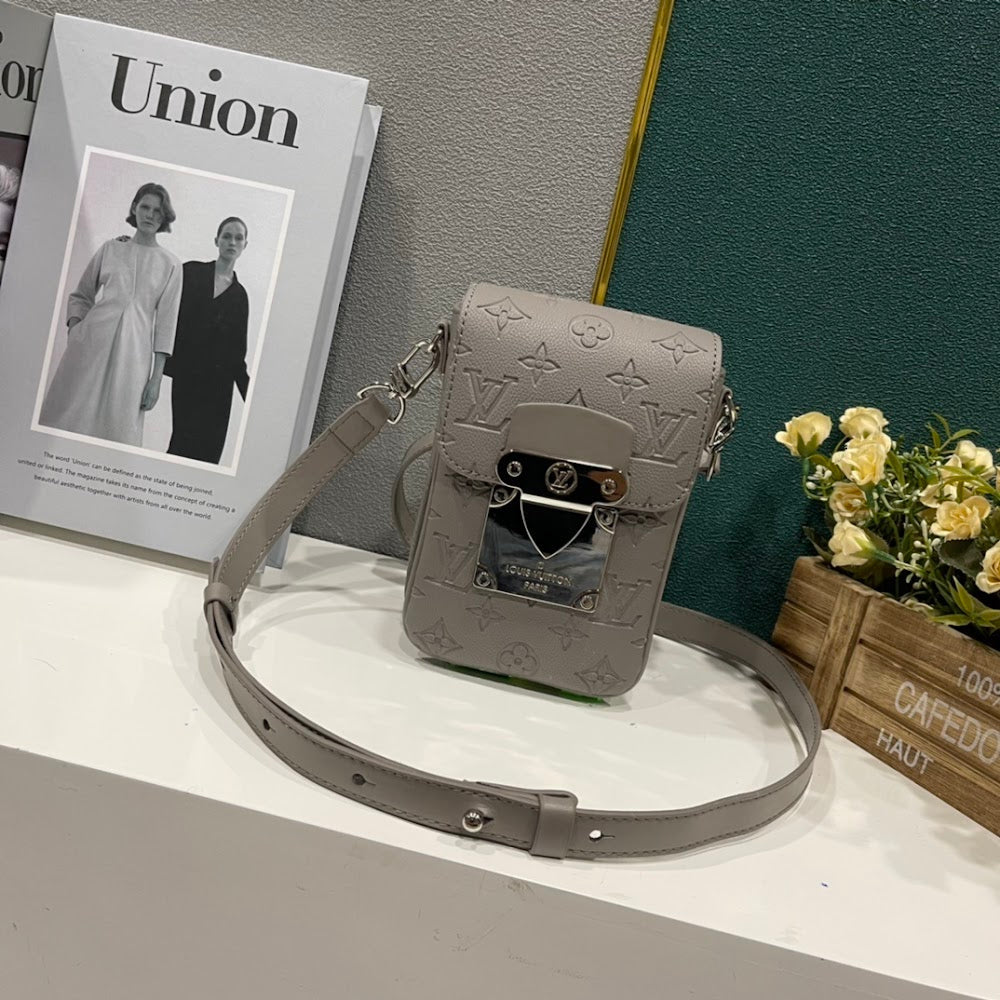 Dragons Bags ln Luxury Bag --70093