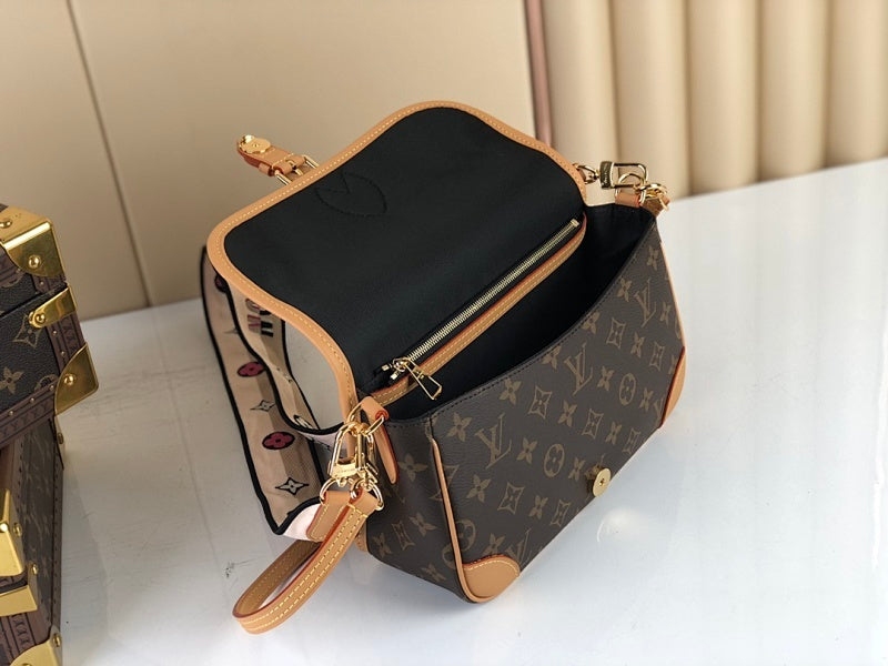 Dragons Bags ln Luxury Bag --58900