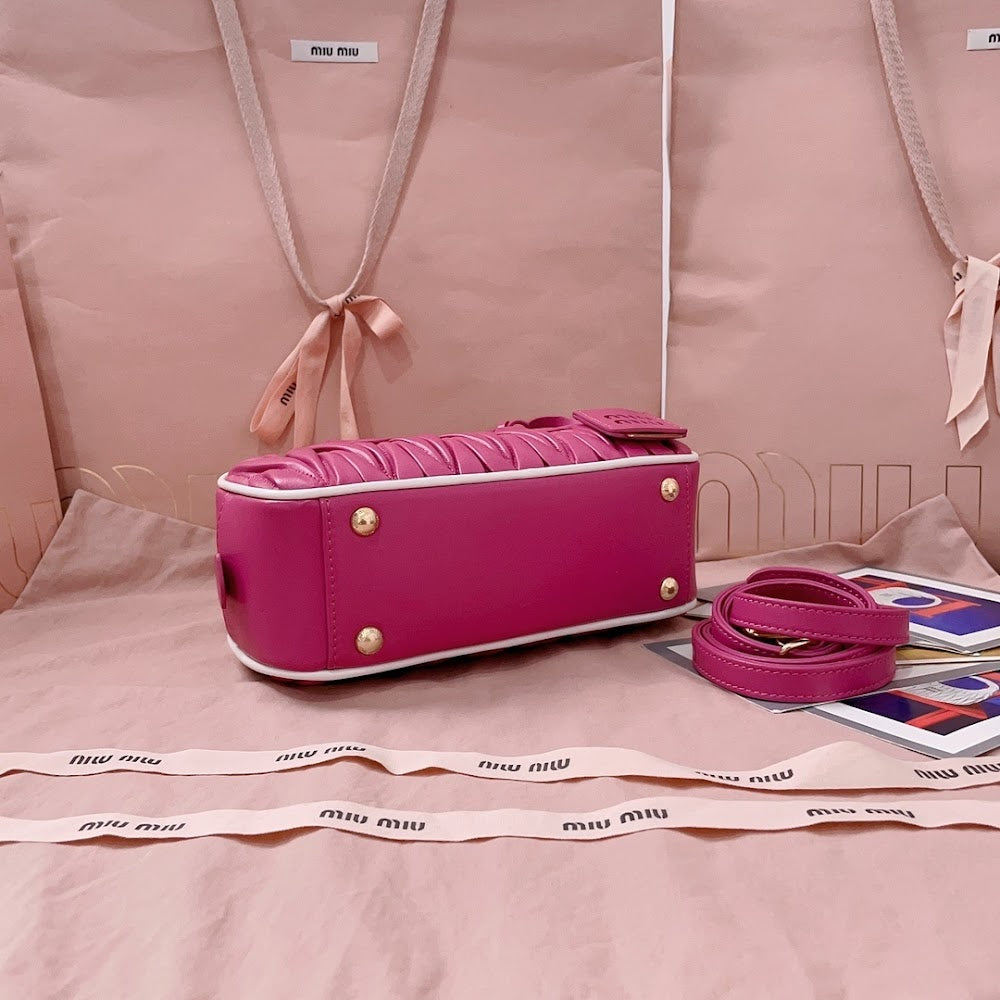 Dragons Bags Miun Miun Luxury Bag --122501