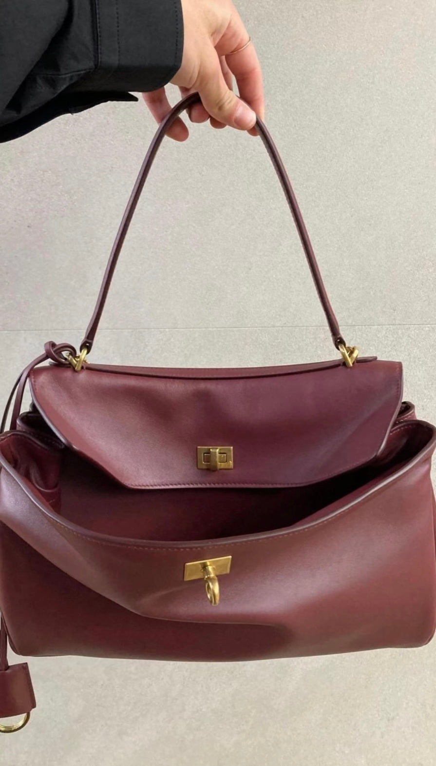Dragons Bags Balenciaga Luxury Bag --111754