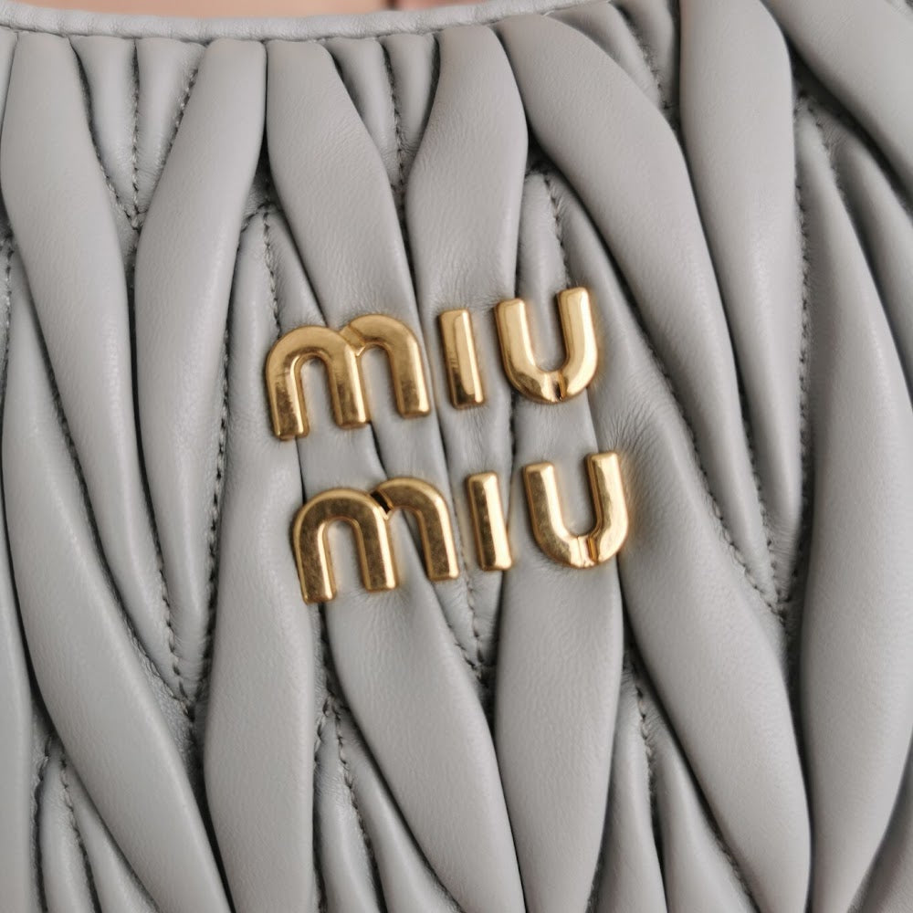Dragons Bags Miun Miun Luxury Bag --122936