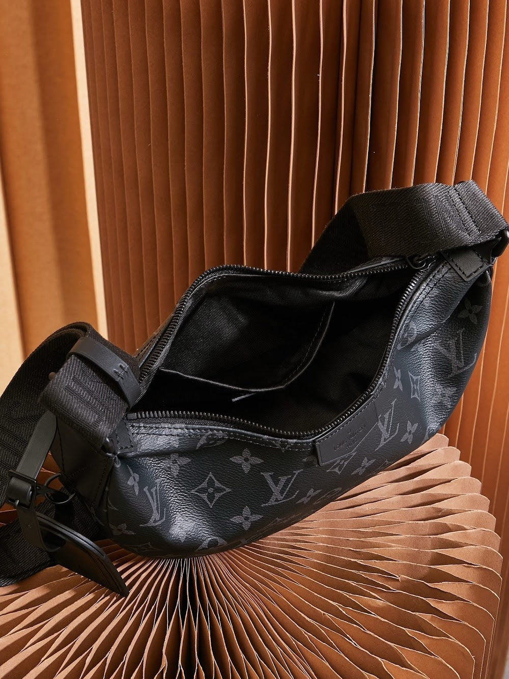 Dragons Bags ln Luxury Bag --71450