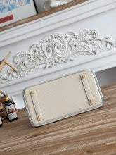 new-designer-premium-bags-nm9256