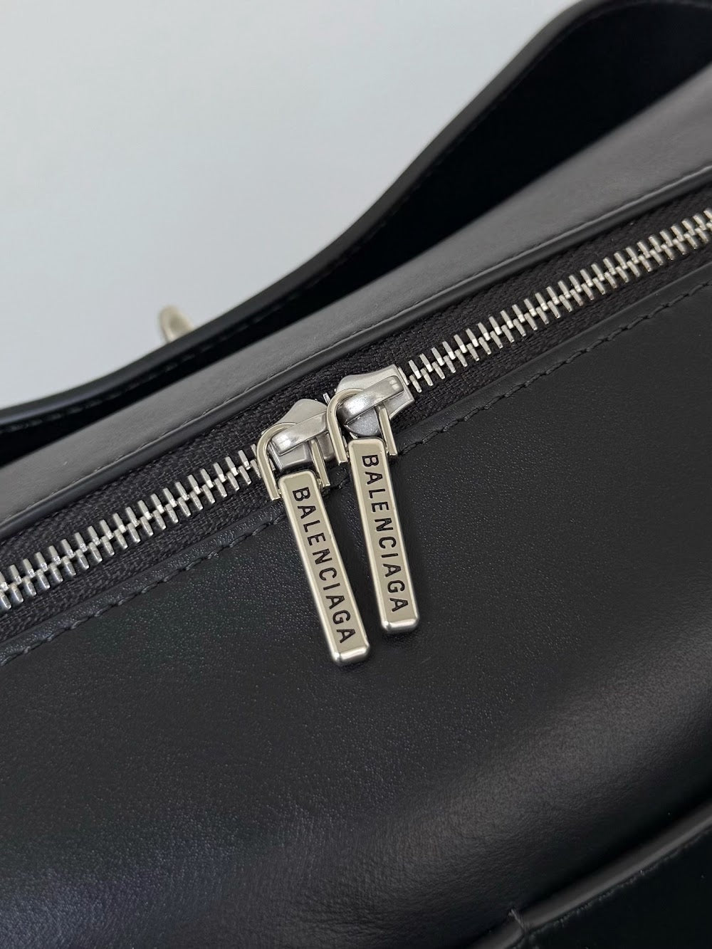 Dragons Bags Balenciaga Luxury Bag --111118