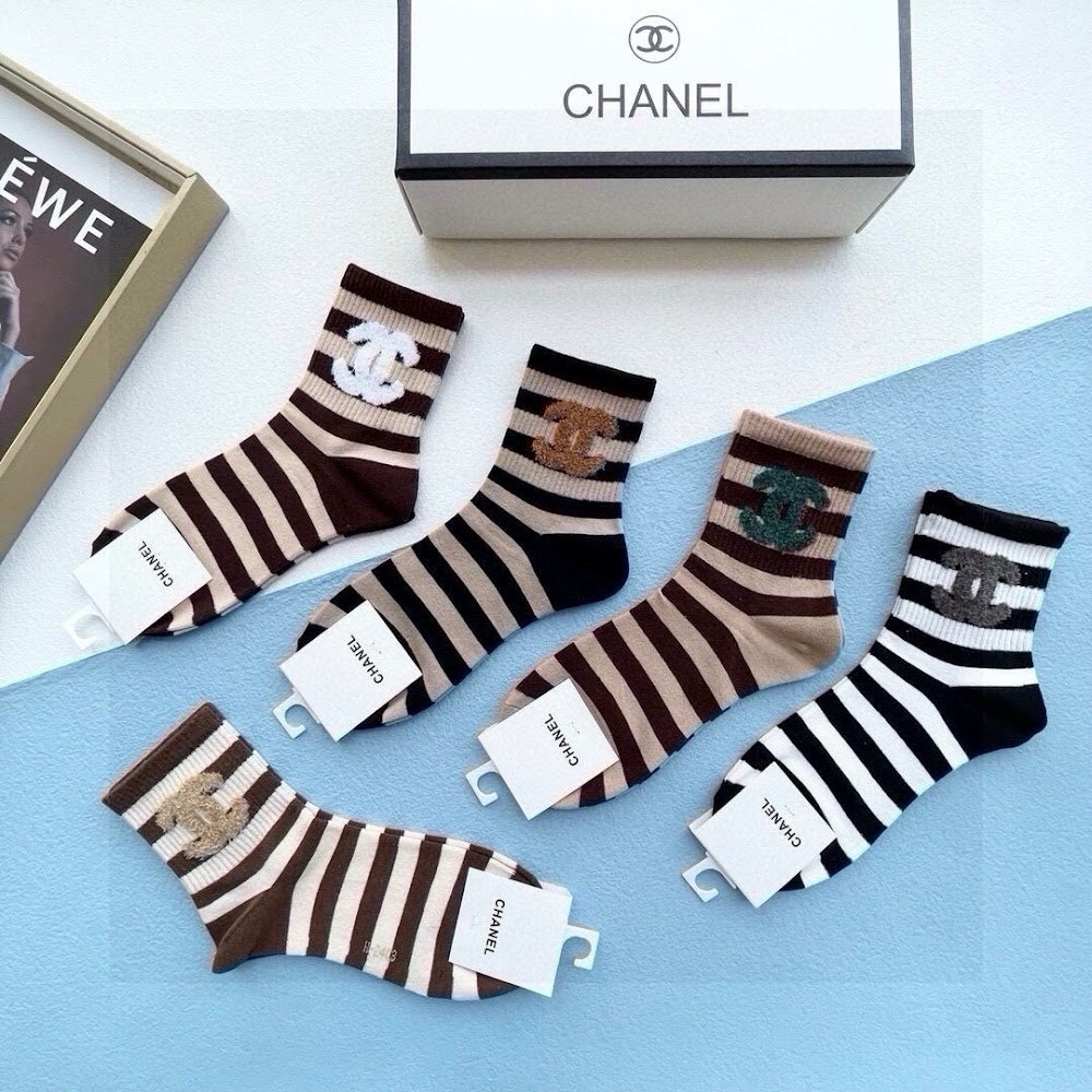 Dragons Bags Premium Luxury Socks --98731