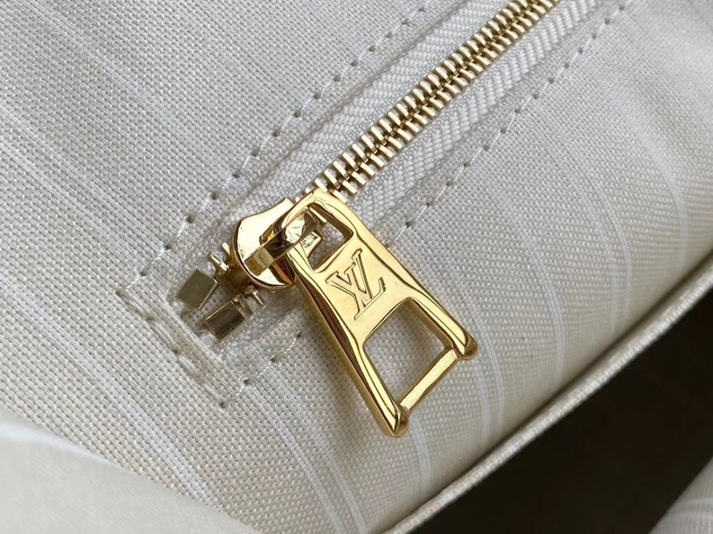 Dragons Bags ln Luxury Bag --66116