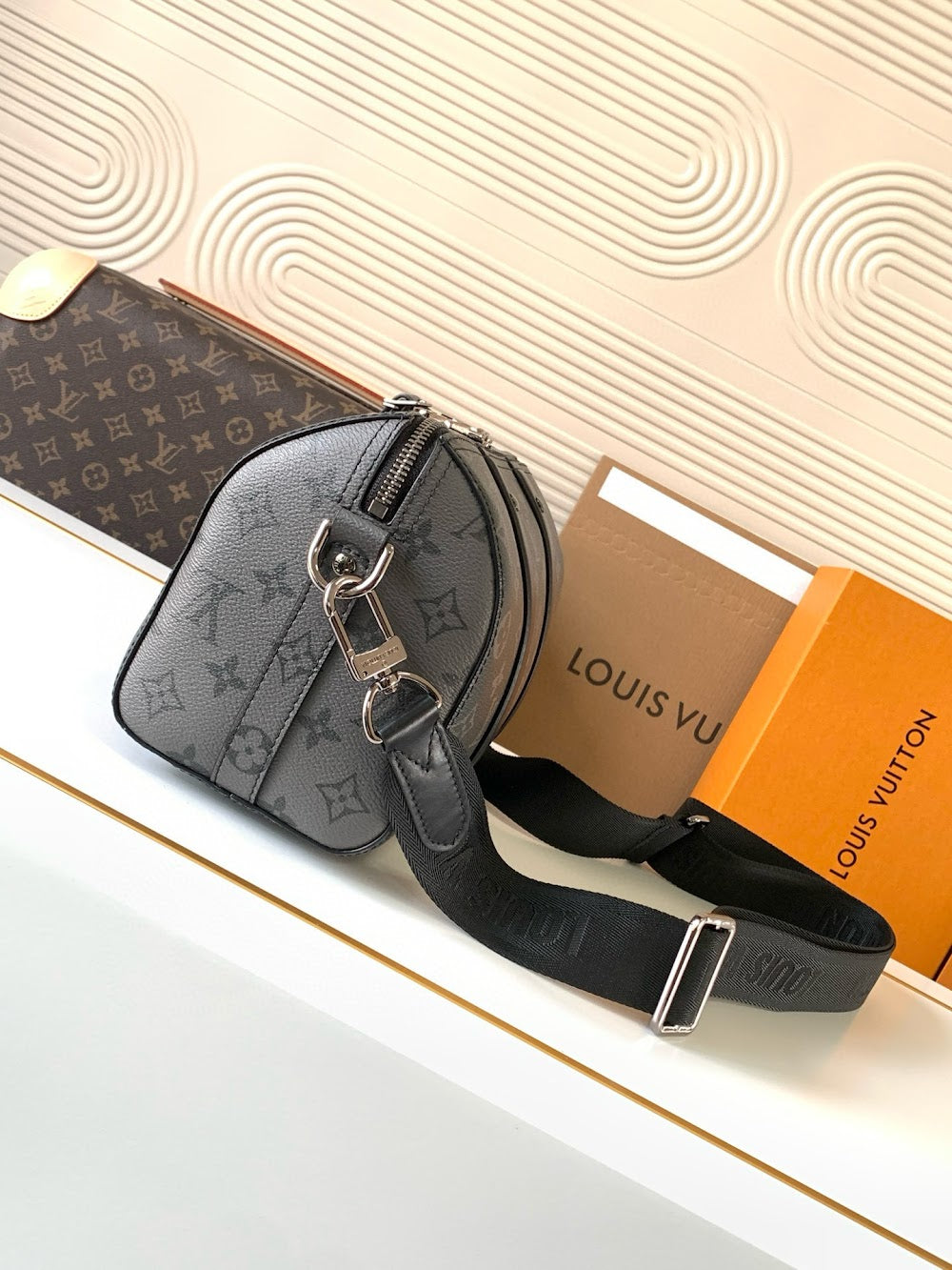 Dragons Bags ln Luxury Bag --70899