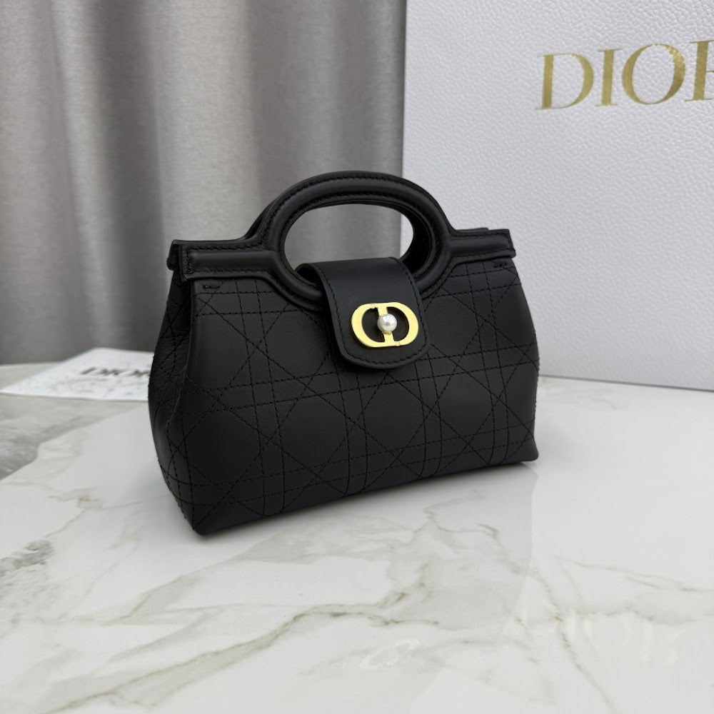 Dragons BagsDiorn Luxury Bag --116110