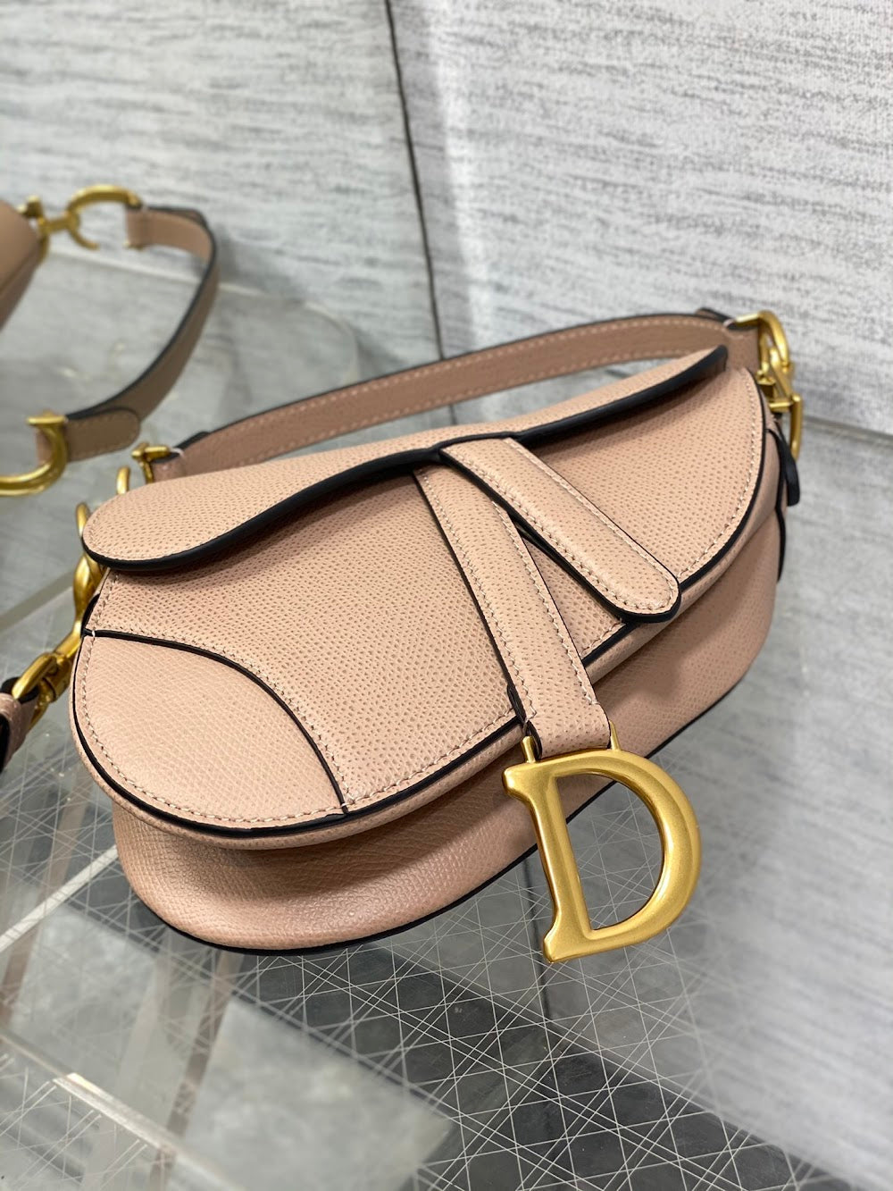 Dragons BagsDiorn Luxury Bag --115005
