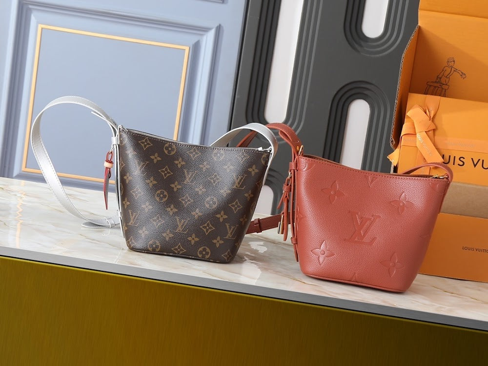 Dragons Bags ln Luxury Bag --77698