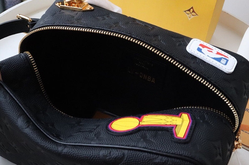 Dragons Bags ln Luxury Bag --66764