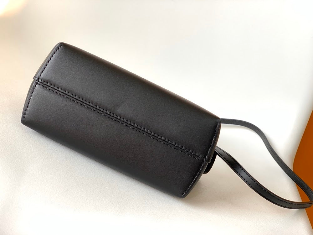 new-luxury-designer-bags-nm15055