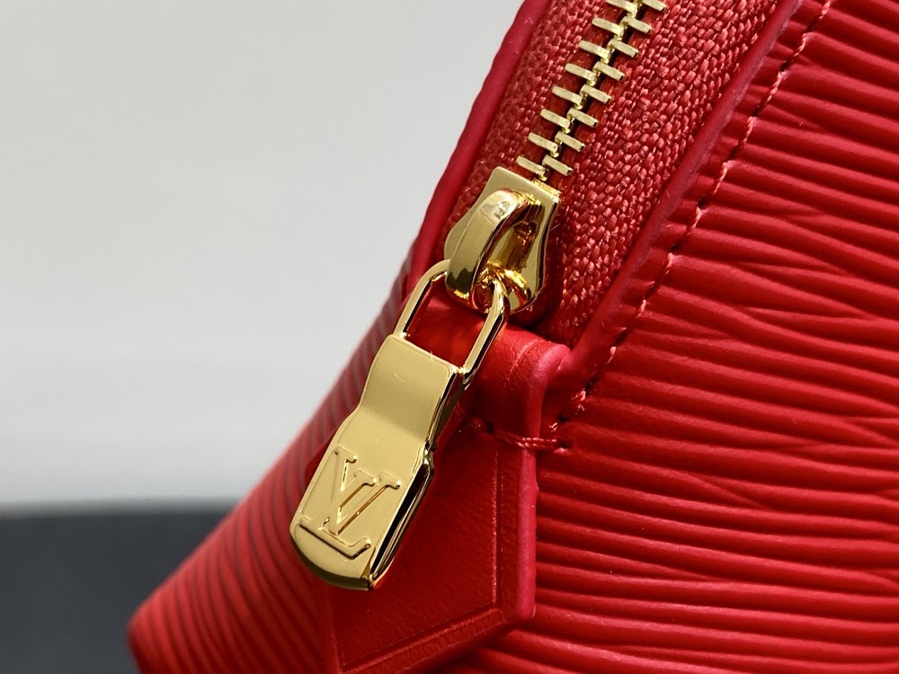 Dragons Bags ln Luxury Bag --96844