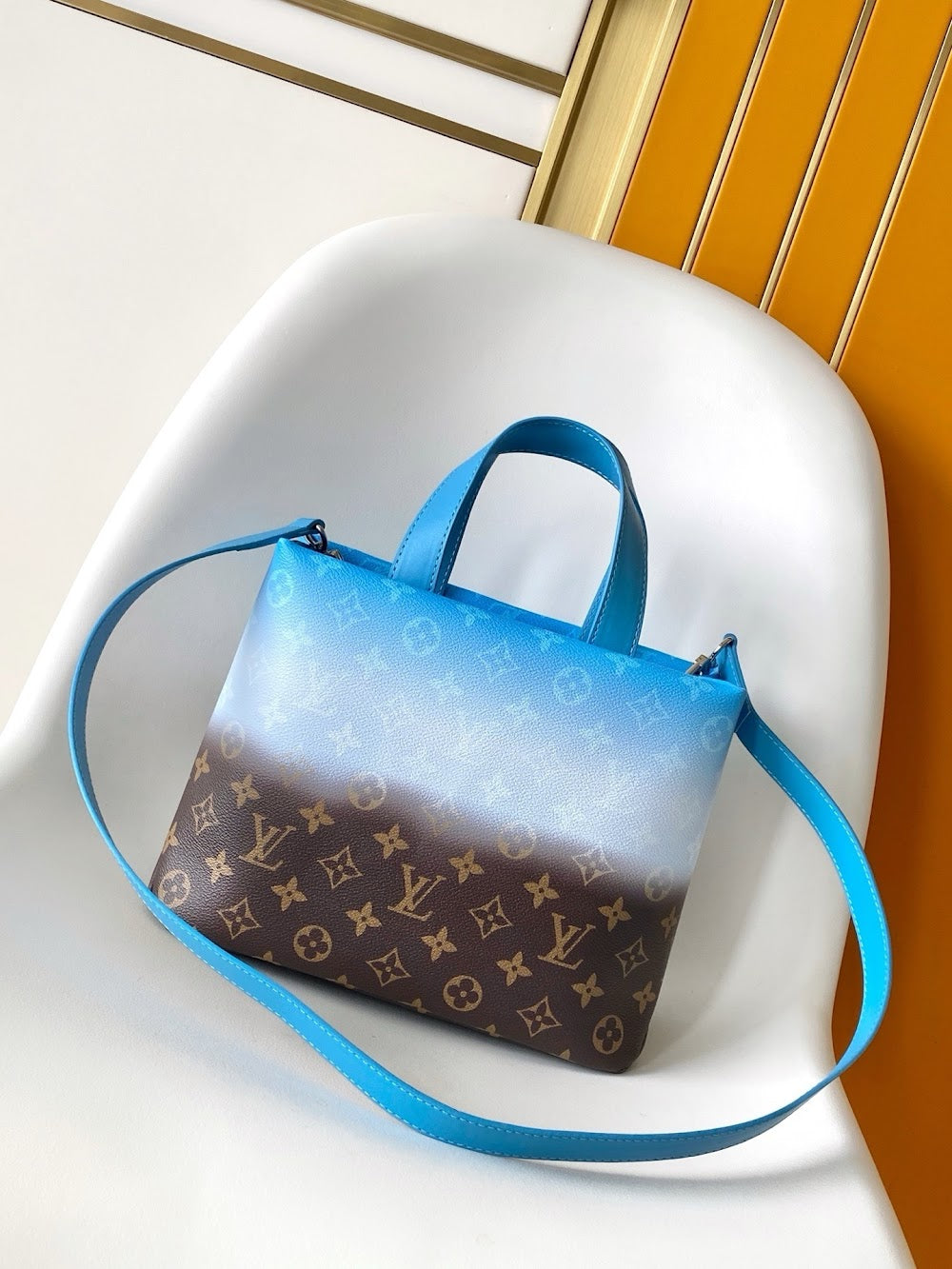 Dragons Bags ln Luxury Bag --81777