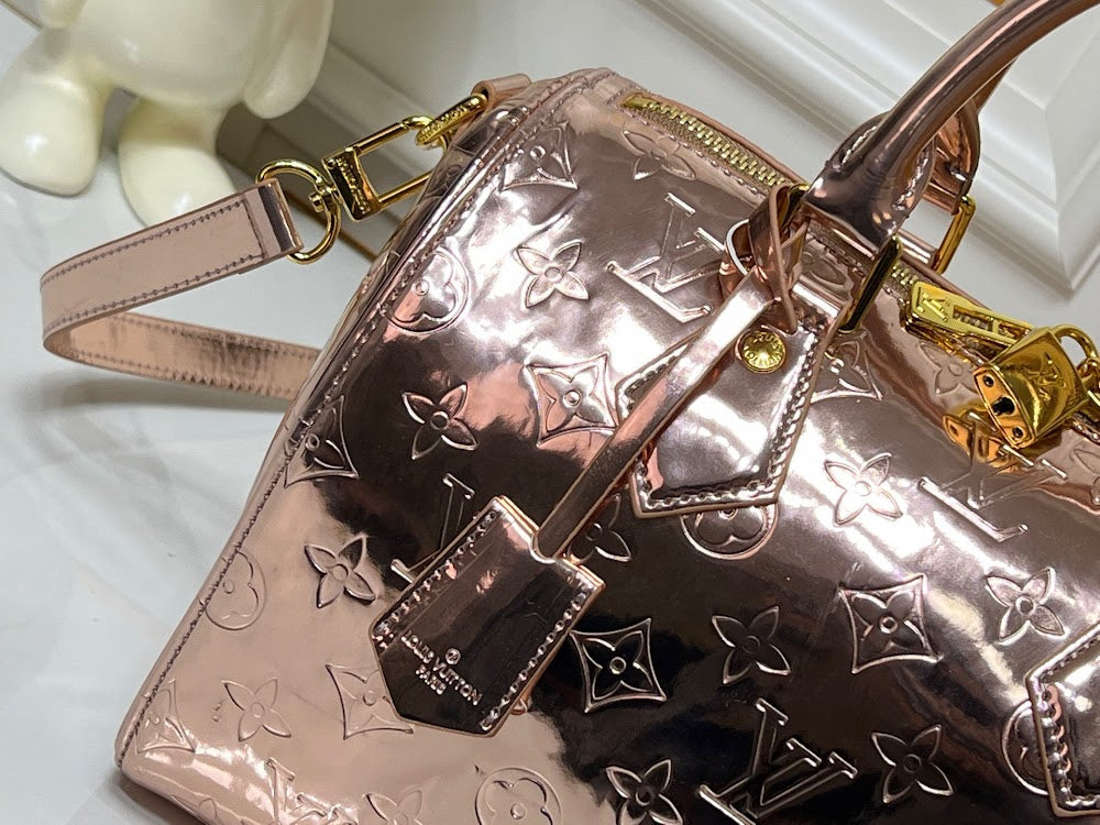 Dragons Bags ln Luxury Bag --77596