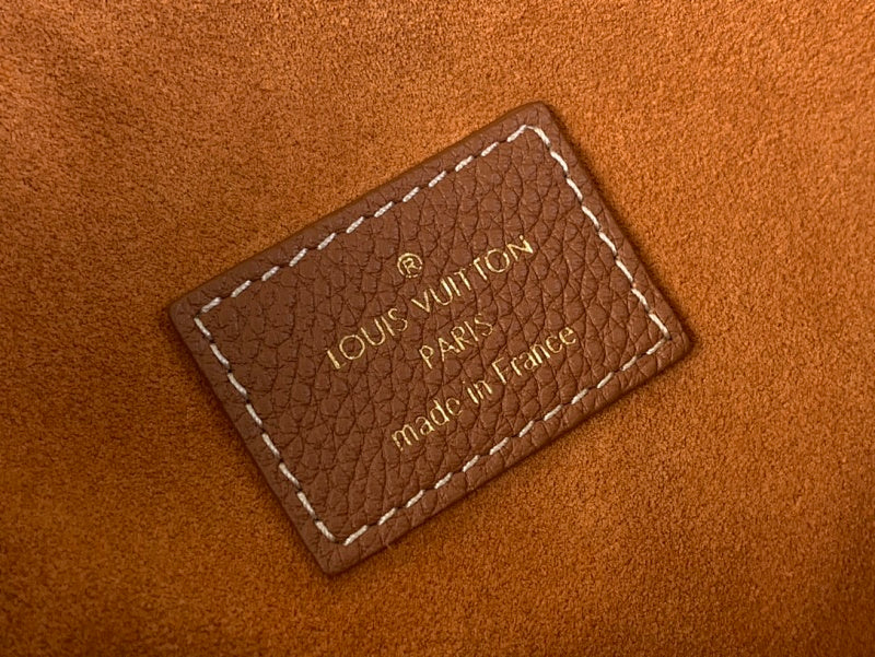 Dragons Bags ln Luxury Bag --58116