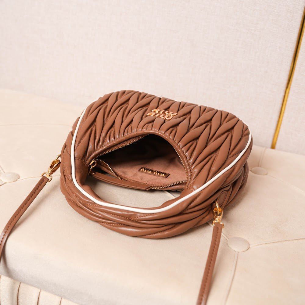 Dragons Bags Miun Miun Luxury Bag --123565