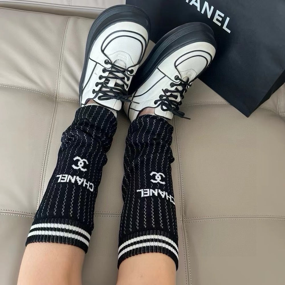 Dragons Bags Premium Luxury Socks --98753