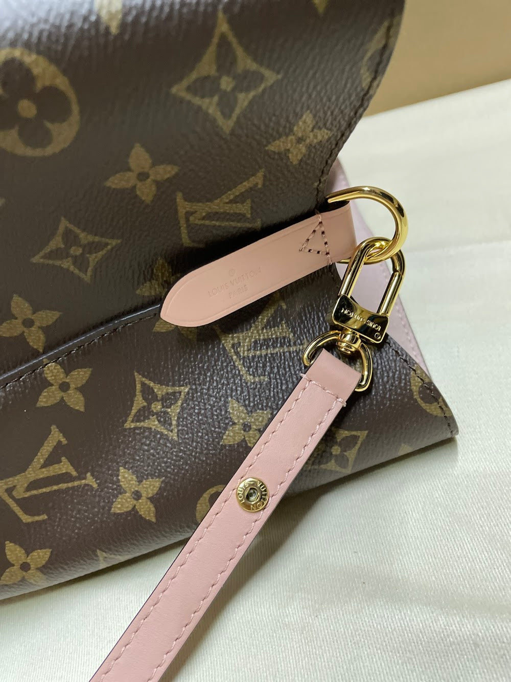 Dragons Bags ln Luxury Bag --96923