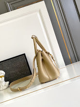 new-luxury-designer-bags-nm2286