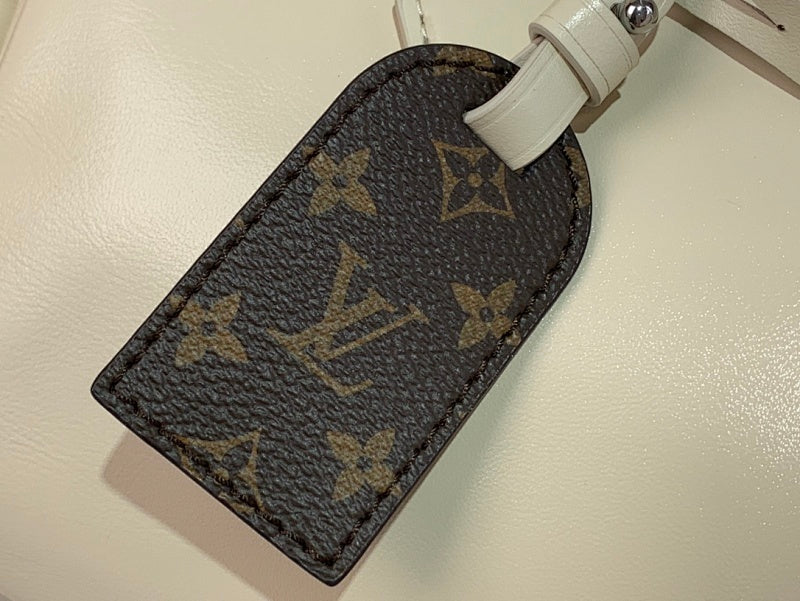 Dragons Bags ln Luxury Bag --69593