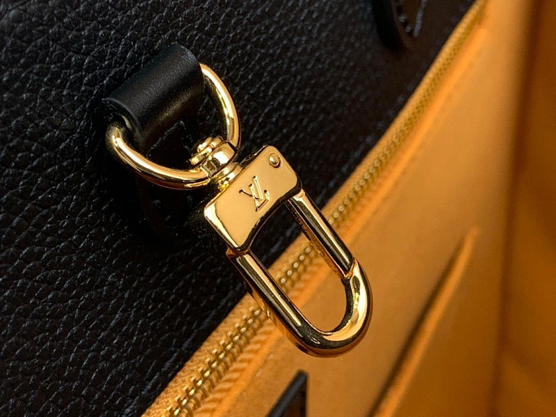 Dragons Bags ln Luxury Bag --69365