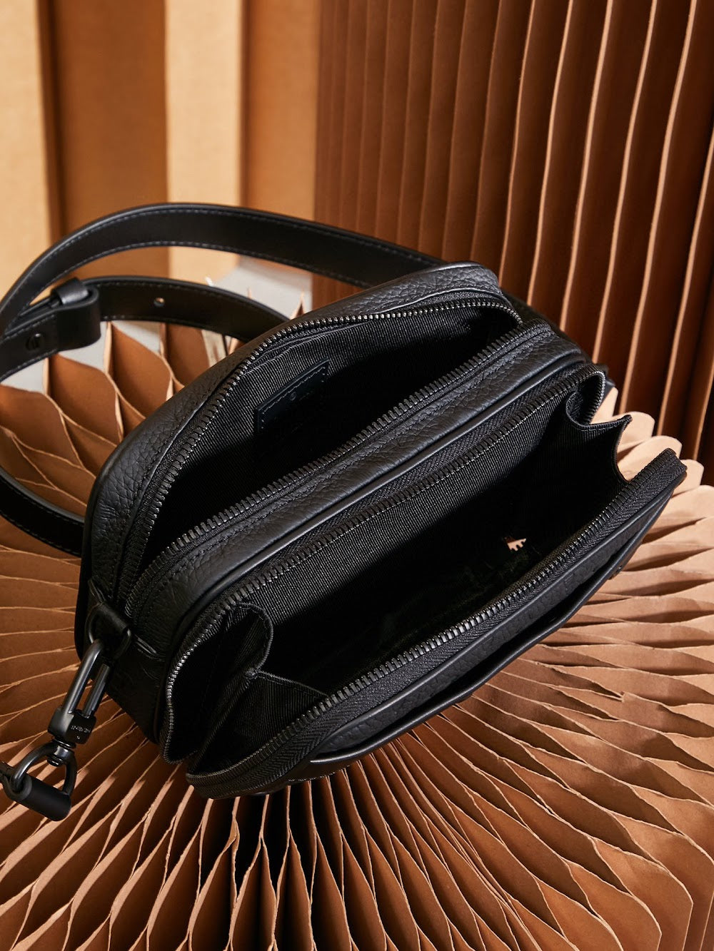 Dragons Bags ln Luxury Bag --71359