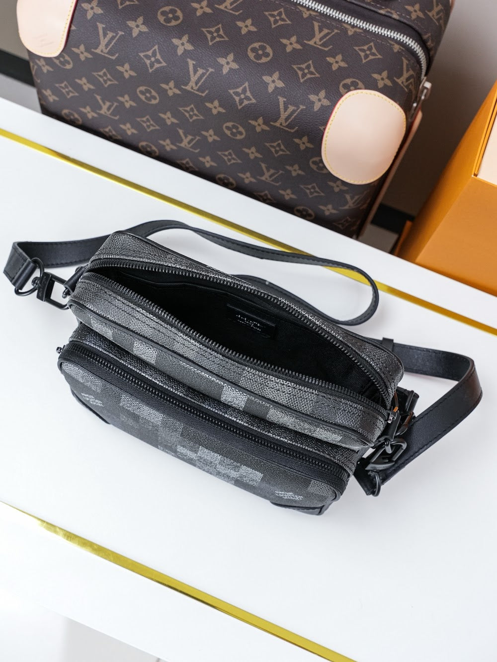 Dragons Bags ln Luxury Bag --71378