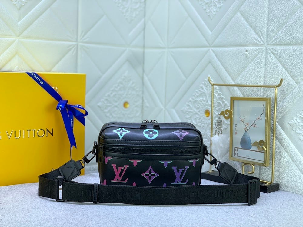 Dragons Bags ln Luxury Bag --70096