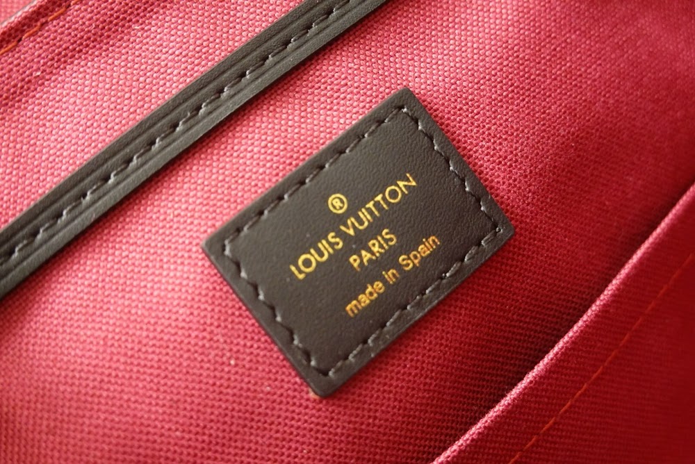 Dragons Bags ln Luxury Bag --60637