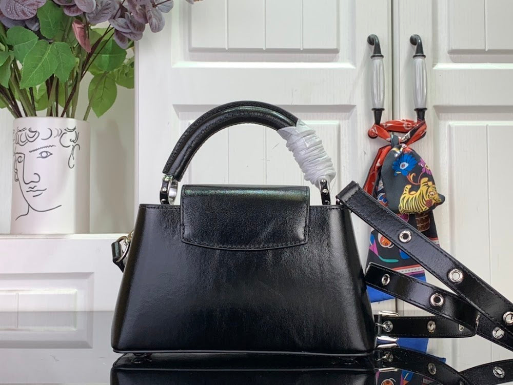 Dragons Bags ln Luxury Bag --97304