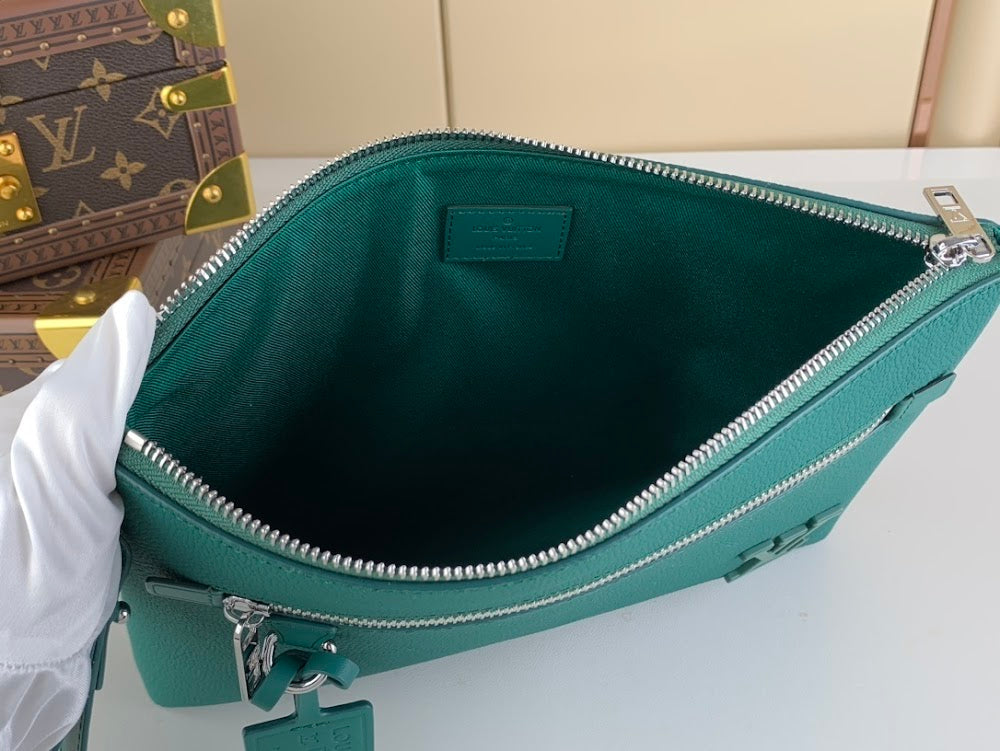 Dragons Bags ln Luxury Bag --68354