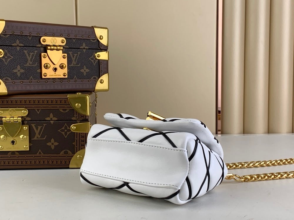Dragons Bags LV Luxury Bag --55792