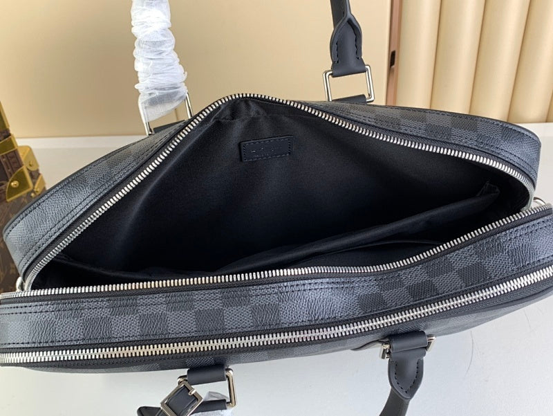 Dragons Bags ln Luxury Bag --61636