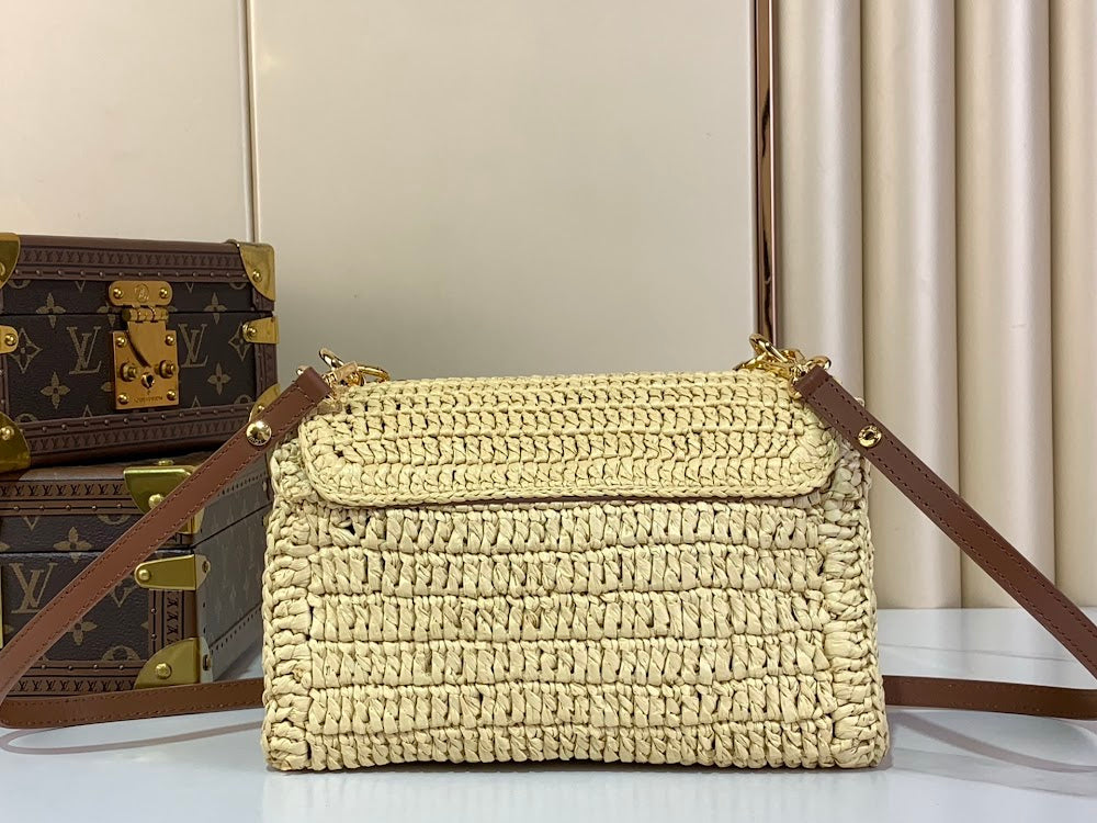 Dragons Bags ln Luxury Bag --62825