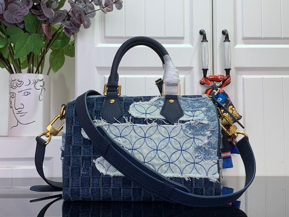 Dragons Bags ln Luxury Bag --97111