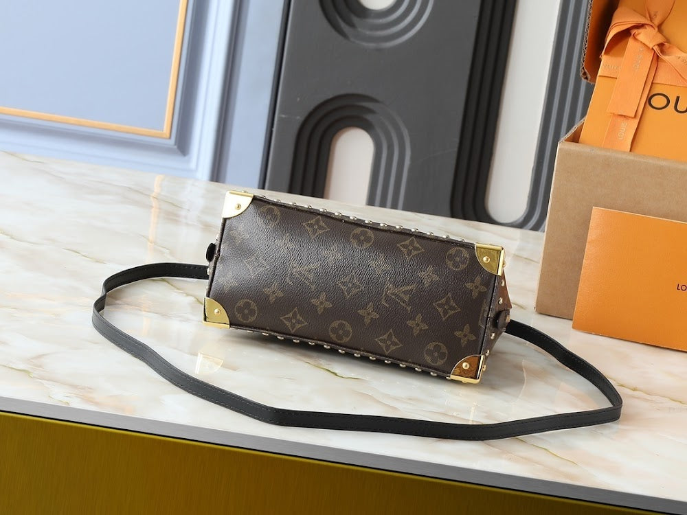 Dragons Bags ln Luxury Bag --77267