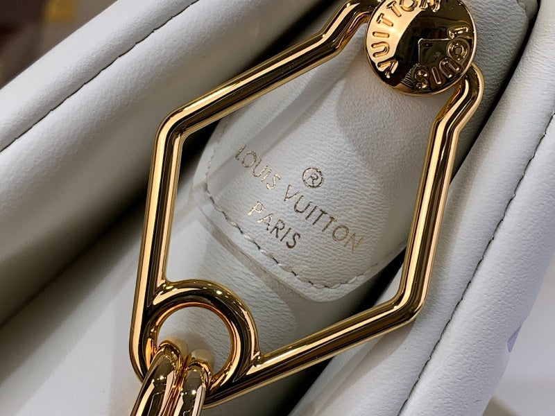Dragons Bags ln Luxury Bag --62977