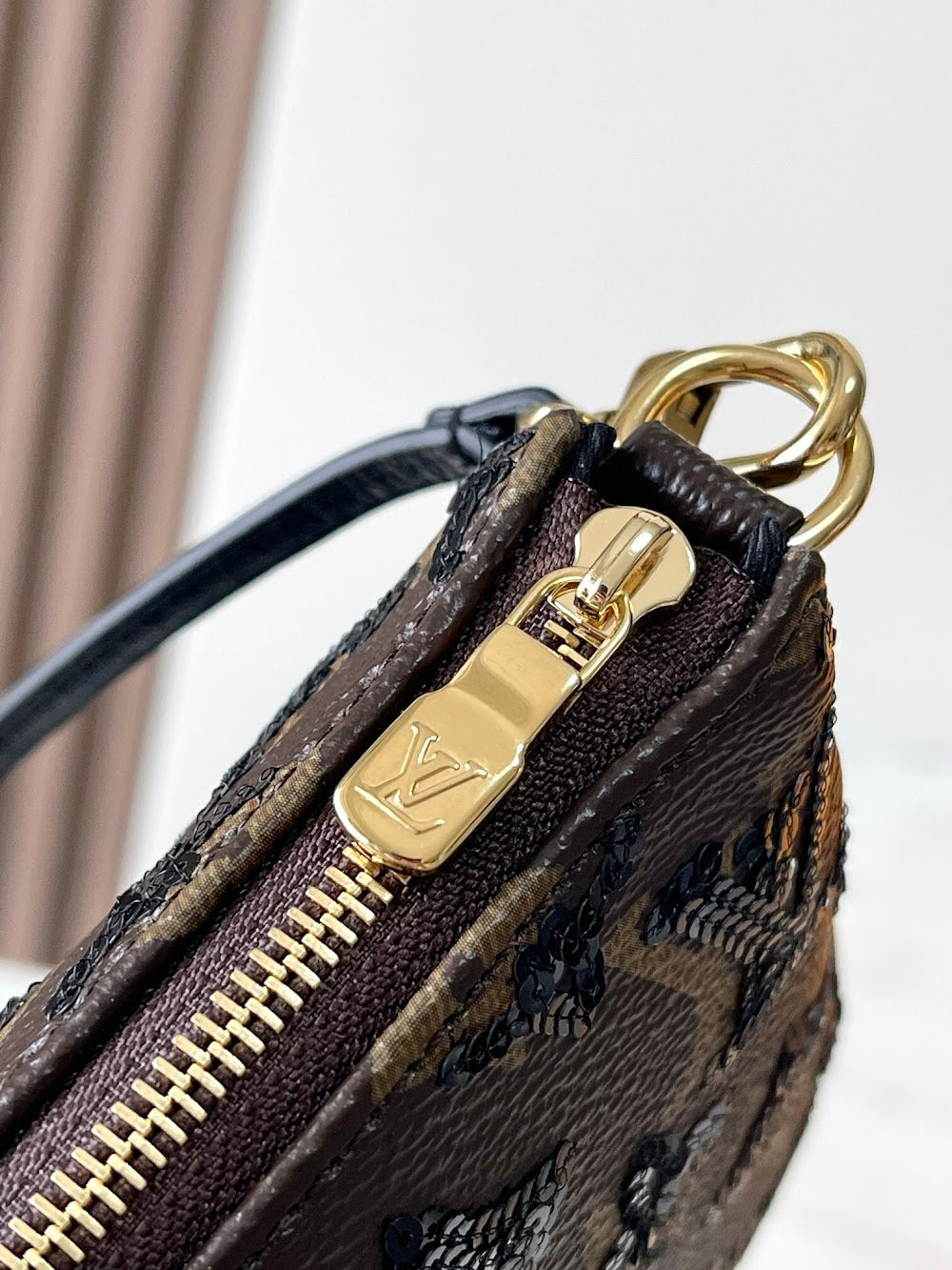 Dragons Bags ln Luxury Bag --95632
