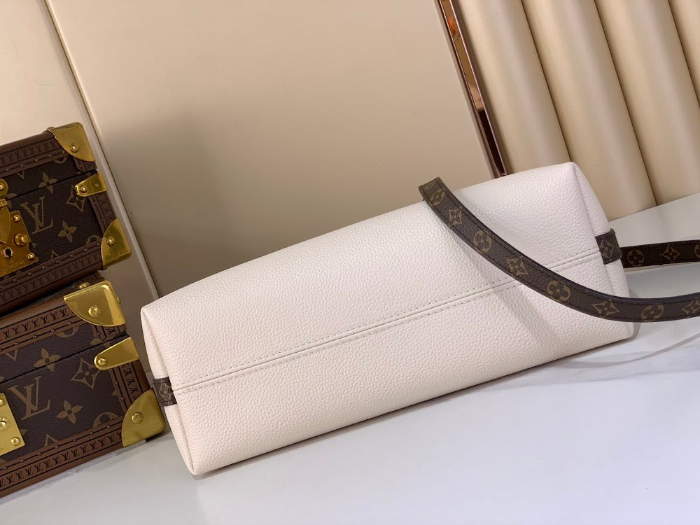 Dragons Bags ln Luxury Bag --95713