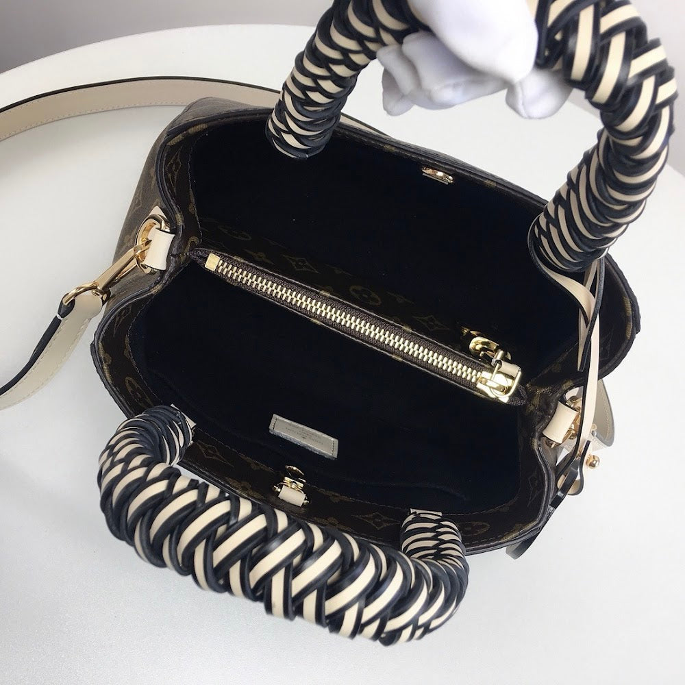 Dragons Bags ln Luxury Bag --59195