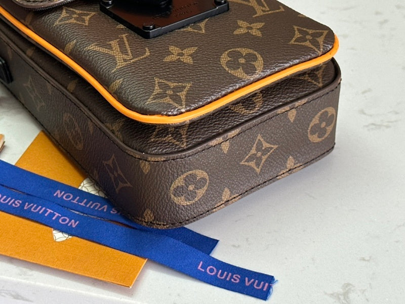 Dragons Bags ln Luxury Bag --70355