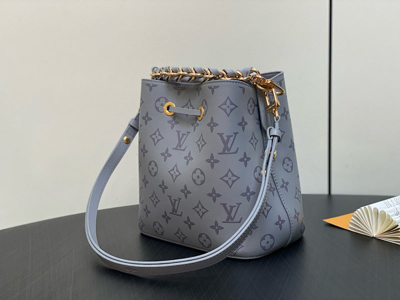 Dragons Bags ln Luxury Bag --81509