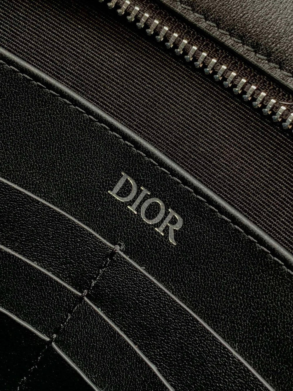 Dragons BagsDiorn Luxury Bag --116125
