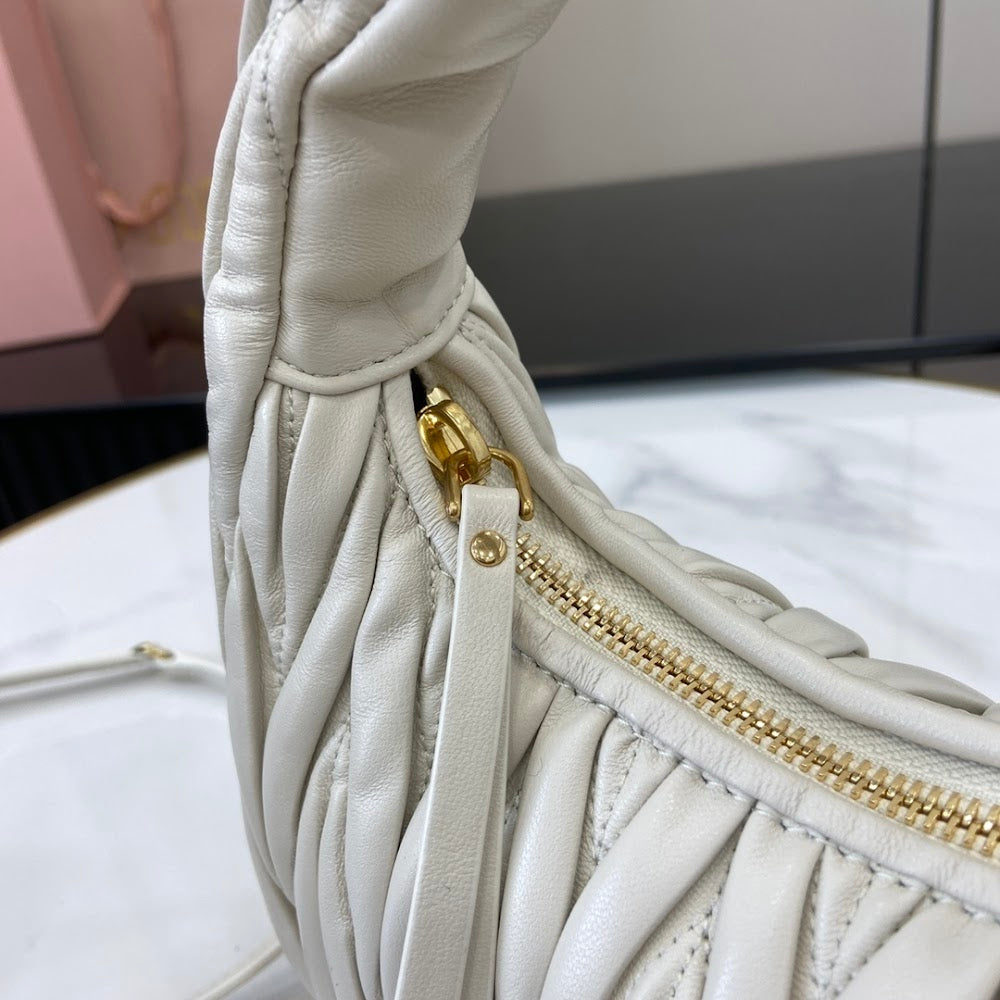 Dragons Bags Miun Miun Luxury Bag --122170