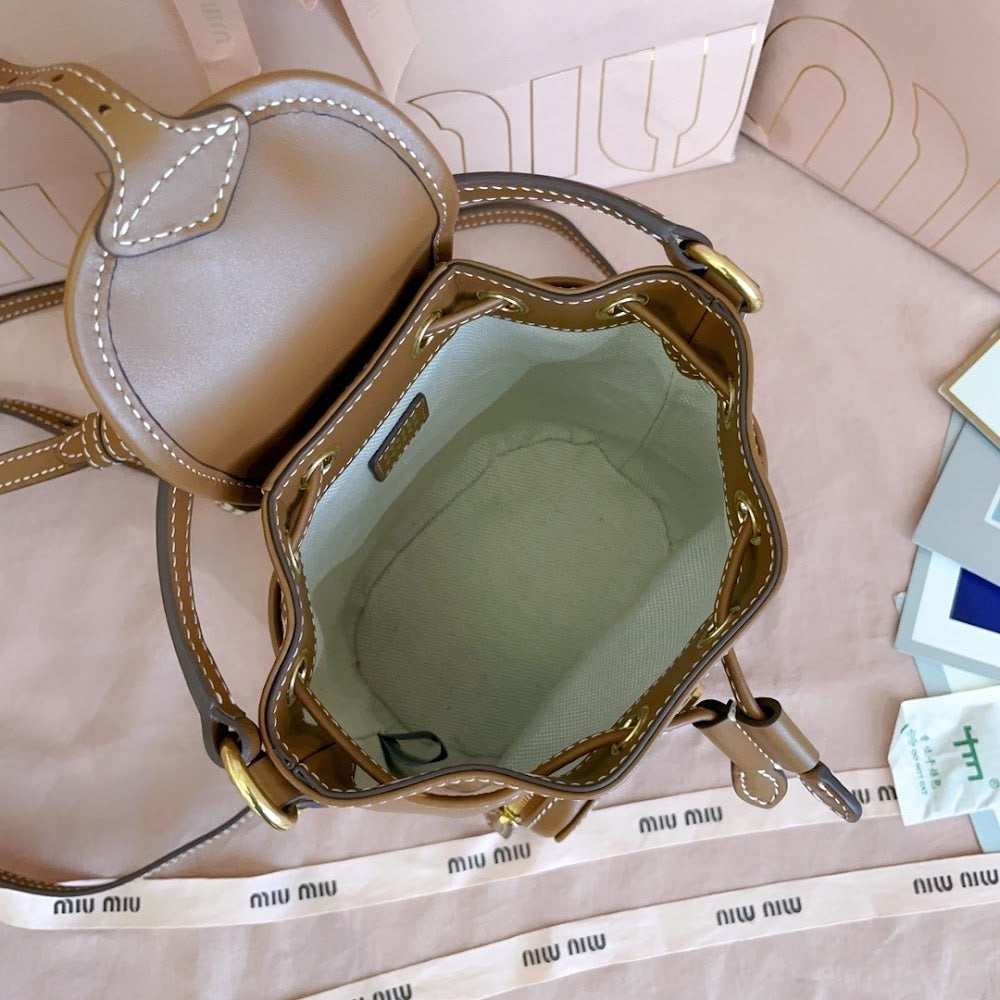 Dragons Bags Miun Miun Luxury Bag --122553