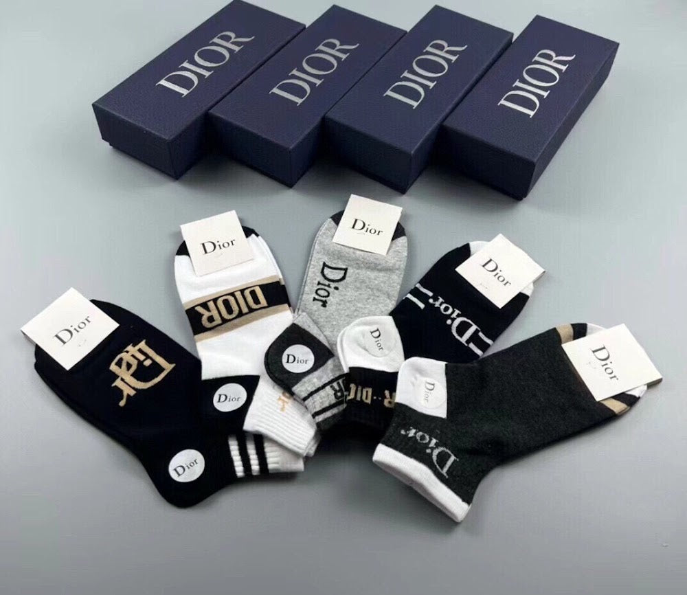 Dragons Bags Premium Luxury Socks --97837