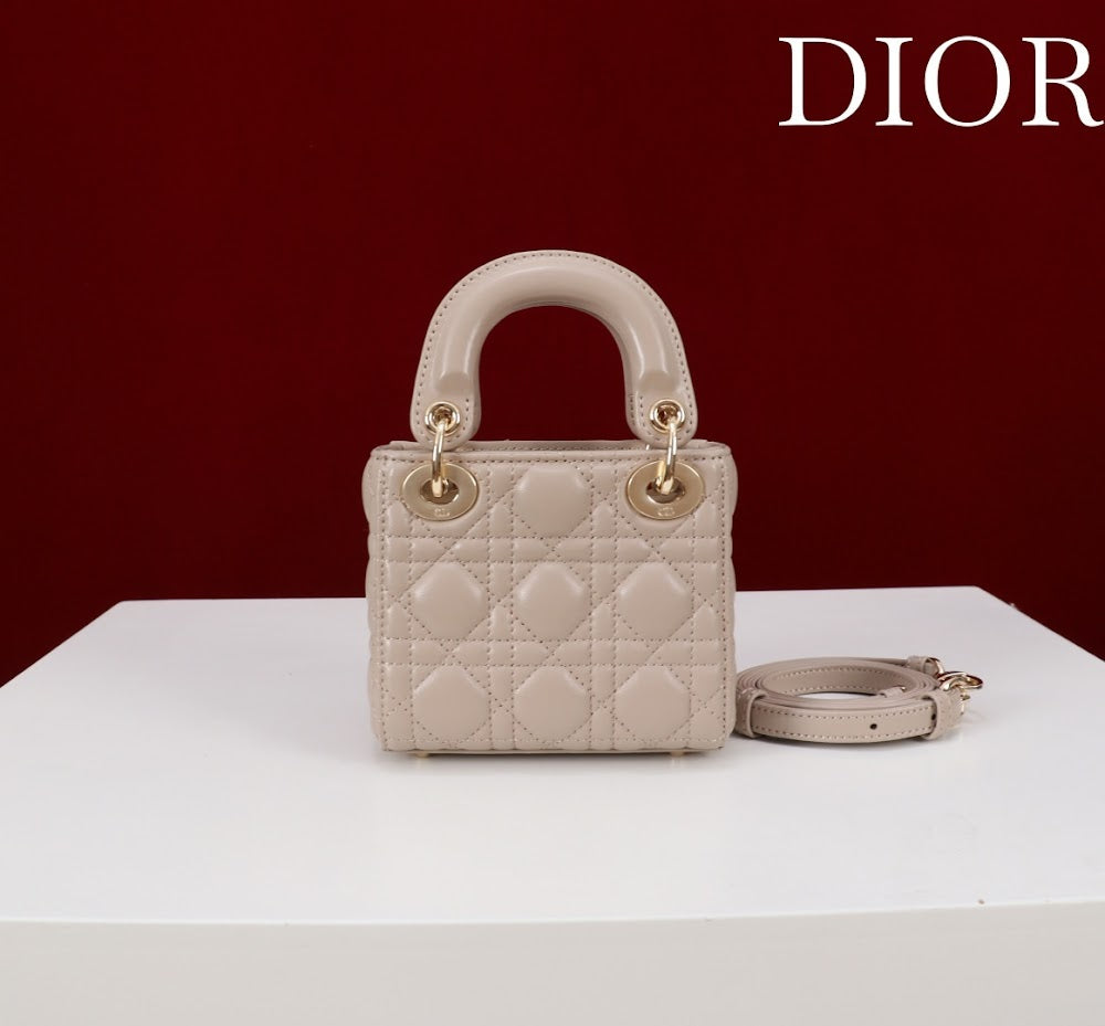 Dragons BagsDiorn Luxury Bag --116536