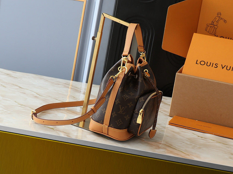 Dragons Bags ln Luxury Bag --81659